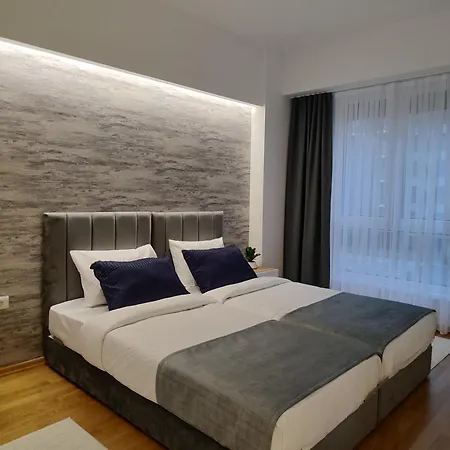 East Gate Cozy Apartment *